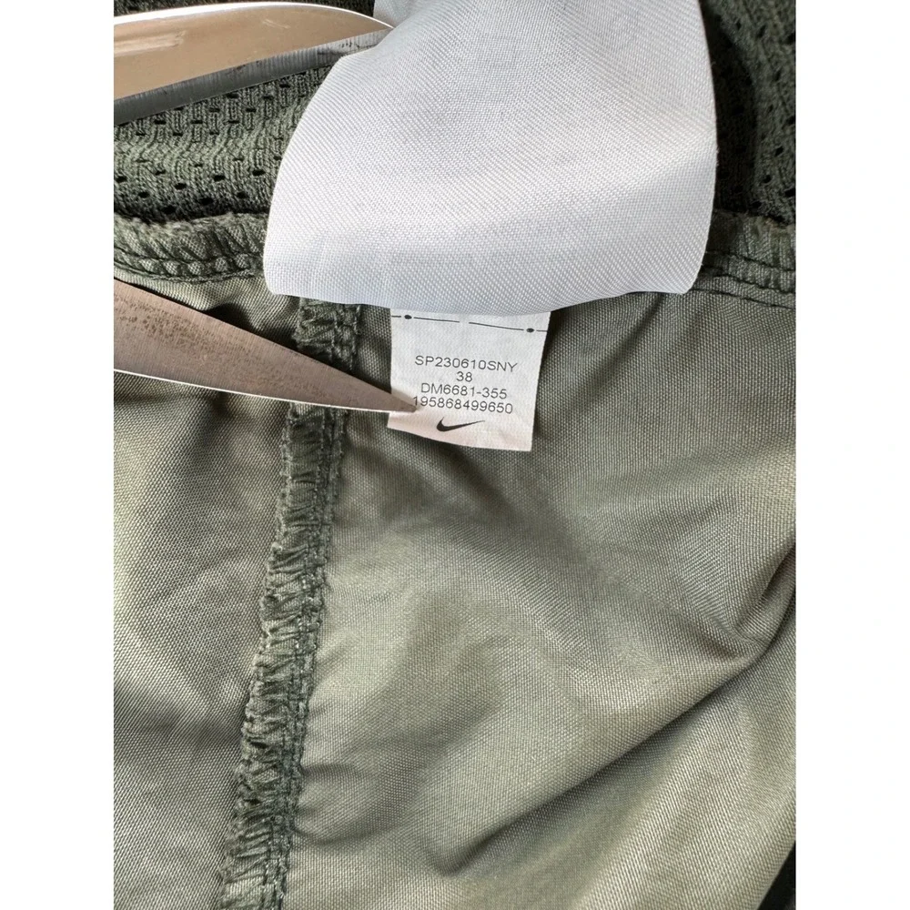 Nike Sportswear Men's Olive Green‎ Essential Style Utility Pants Size 38x29